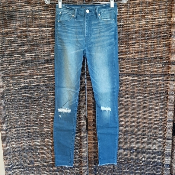 Abercrombie & Fitch 24 x 28 Blue High Rise Skinny Denim Jeans - Picture 1 of 9